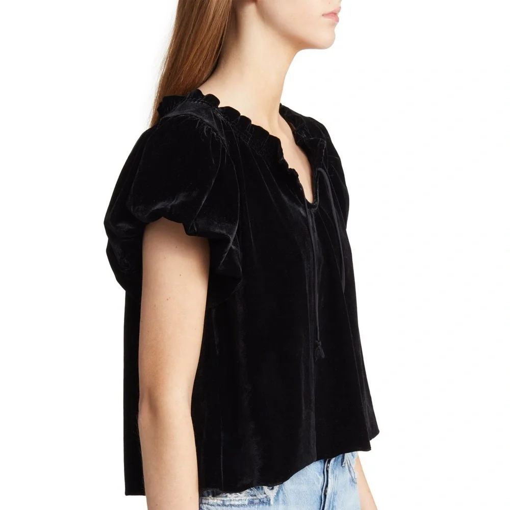 NWT FREE PEOPLE TERESE VELOUR CROP TOP IN BLACK
S - Picture 3 of 12